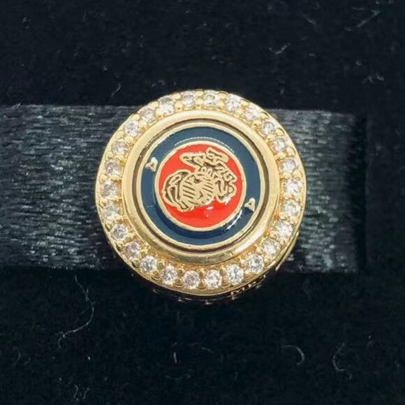 ✨🔥Pandora USMC U.S. Marines Military Exclusive Moments Button Charm - Picture 1 of 3